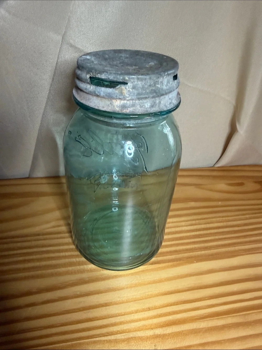 Vintage 1910-1923 Ball Perfect Mason Jar Aqua Blue Blue Glass Quart w/ Zinc Lid